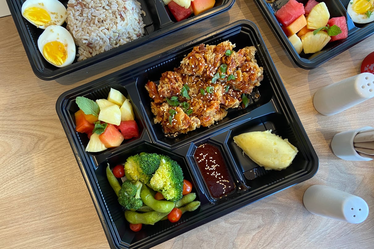 lunch box takeway bento chicken